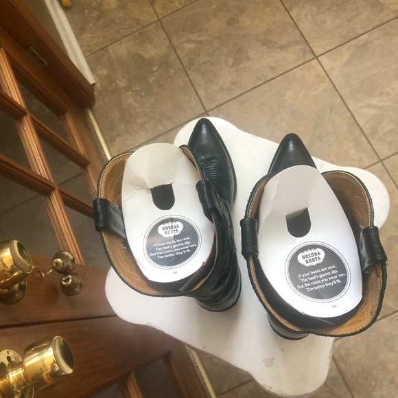 Men boots made by Locona. Color deer tanned green. Size 8 1/2 - Picture 4 of 6